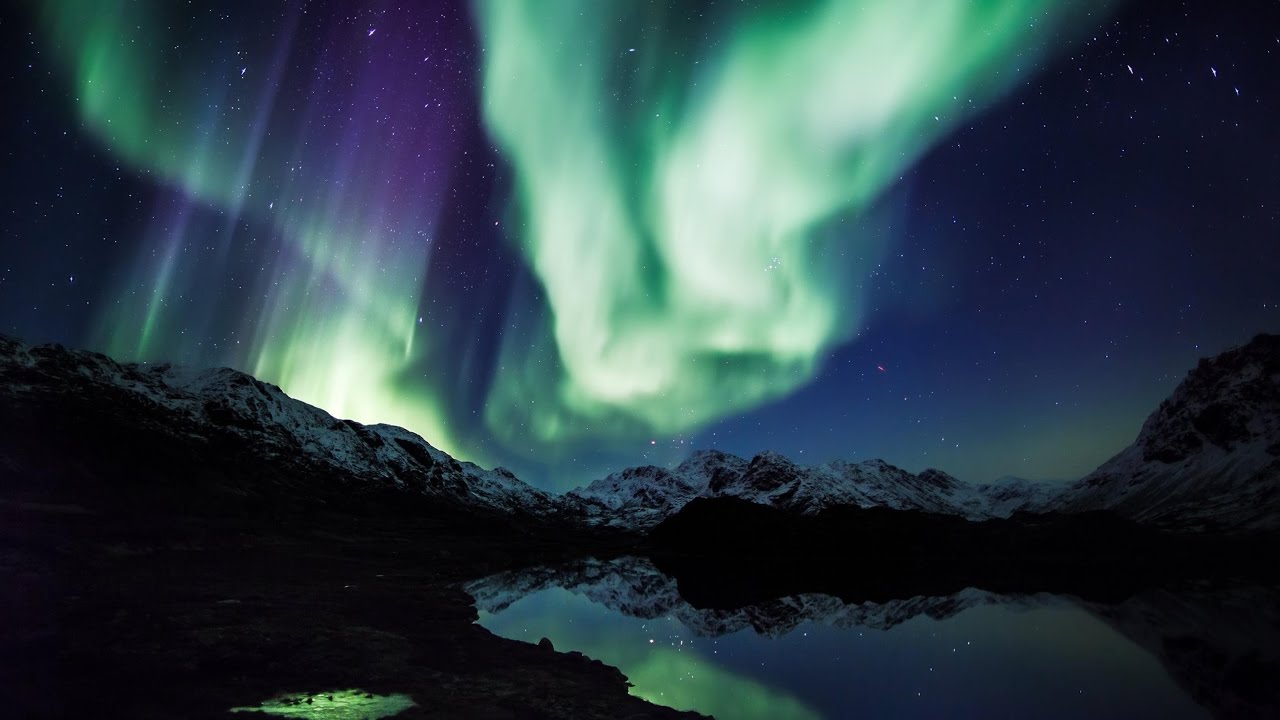 Aurora Borealis in 4K UHD Northern Lights Relaxation Alaska Real Time Video 2 HOURS