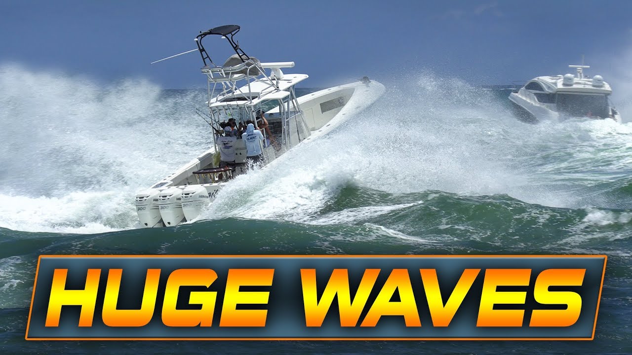 Boat gets DISMANTLED at HAULOVER INLET!! Nasty Waves! YouTube