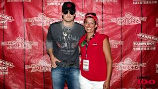 Country Thunder Jumbotron - Country 100 Ad 2017