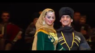 Ансамбль «Вайнах» - «Мух1ажарийн хелхар»(Танец чеченских переселенцев) Дикалу Музакаев.