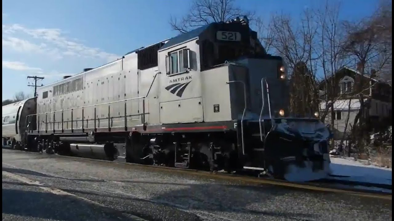 rare-amtrak-gp38h-3-on-the-downeaster-youtube