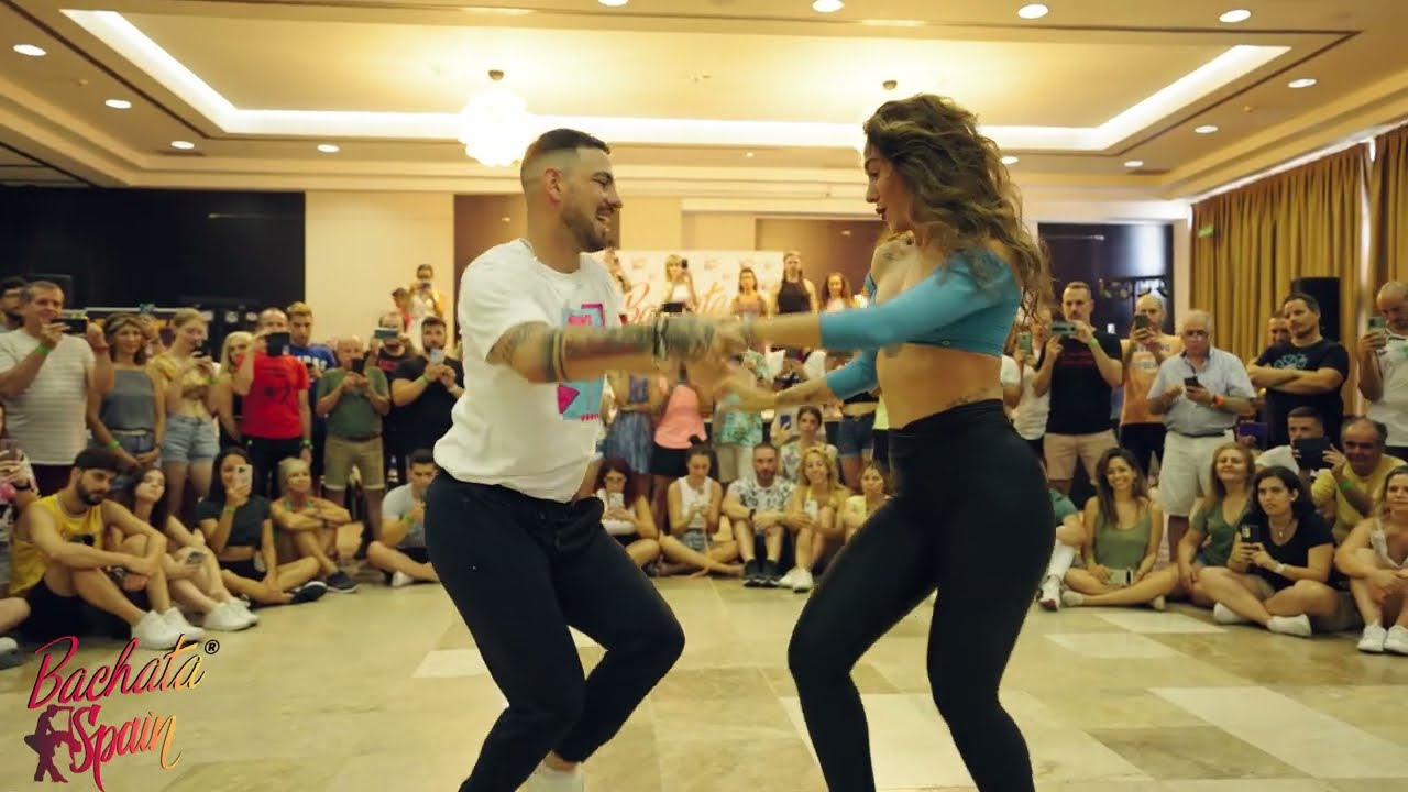 Daniel y Desirée  [Ephrem J - Baila Baila Baila] @ Congreso Bachata Swimming Madrid 2022