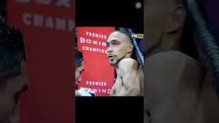 boxing referee see all😳