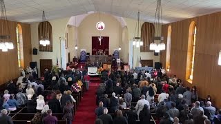 Watch now: Pastor Frank Bostic remembers Kat Massey at her funeral Guide