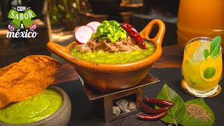 Rico Pozole Verde De Cerdo Con Tostadas Al Chipotle