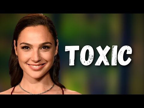 Gal Gadot Shuts Down Woke Snow White Actress