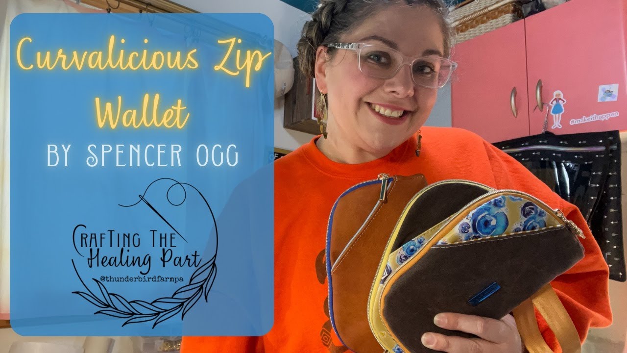 Sew a MoonShaped Clutch The Curvalicious Zip Wallet by Spencer Ogg