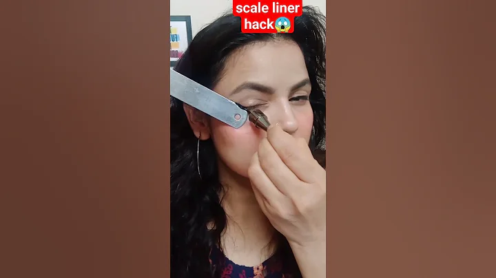 scale eyeliner hack😱#youtubeshorts #shortsyoutube #treandinghacks #viral #trending #eyeliner#shorts