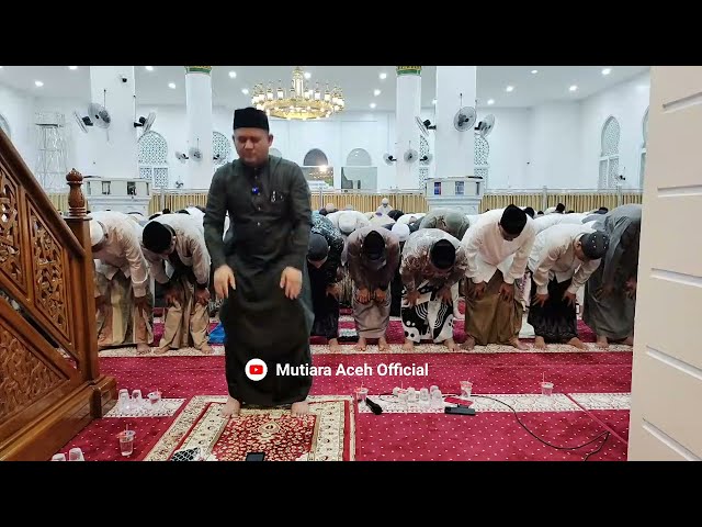 imam Sholat Tarawih dan Witir | Bacaan Cepat Tetapi Enak Didengar |Ustadz Saifullah S.Ag class=