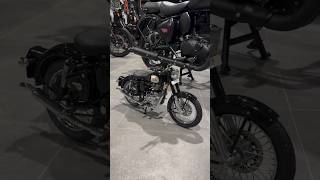 Scale Model From The Classic Collectible Line Up Of Royal Enfield Limited