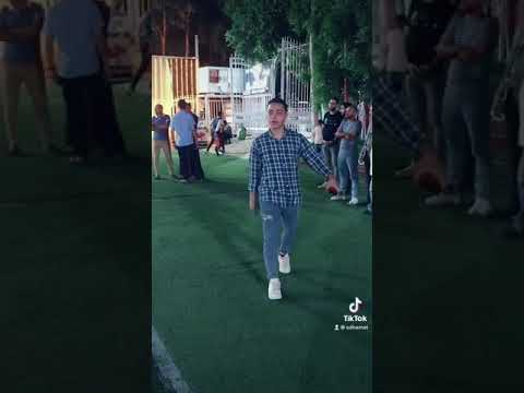 لما تروح فرح وفاكر نفسك مشهور وانت اصلا محدش يعرفك😂🤷‍♂️