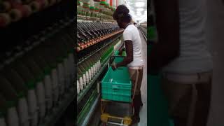 Spinning long frame speed doffer worker