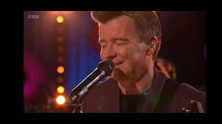 Rick Astley - Driving me crazy (New version) at BBC Radio 2 Piano Room (9/2/2024) screenshot 3
