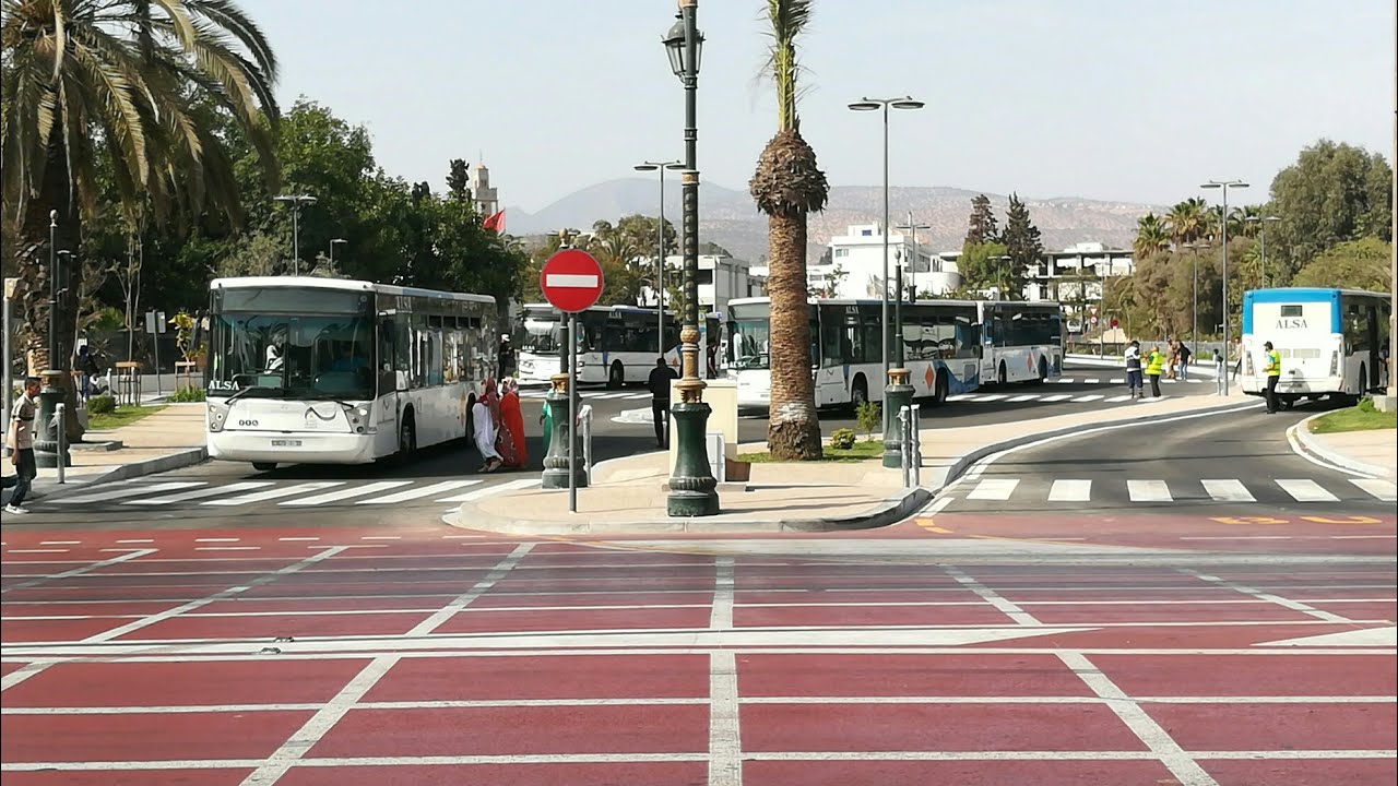 إفتتاح محطة حافلات جديدة في مدينة اكادير المغربية قرب وادي الطيور أجيو تشوفو طريق جديدة كتخرج فالبحر