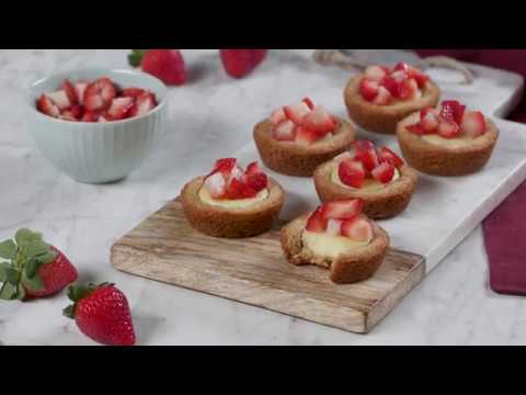 strawberry-cheesecake-cookies