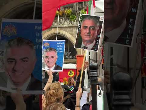 پخش زنده تظاهرات پادشاهی خواهان در مونیخ در حمایت از شاهزاده رضا پهلوی