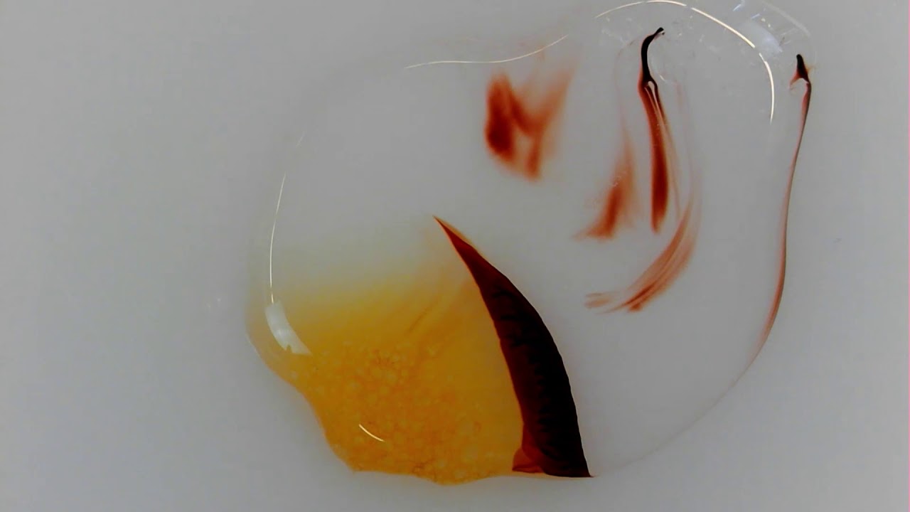 ⚗️ Dråpeforsøk: Jern(III)nitrat og Kaliumtiocyanat ⚗️ 