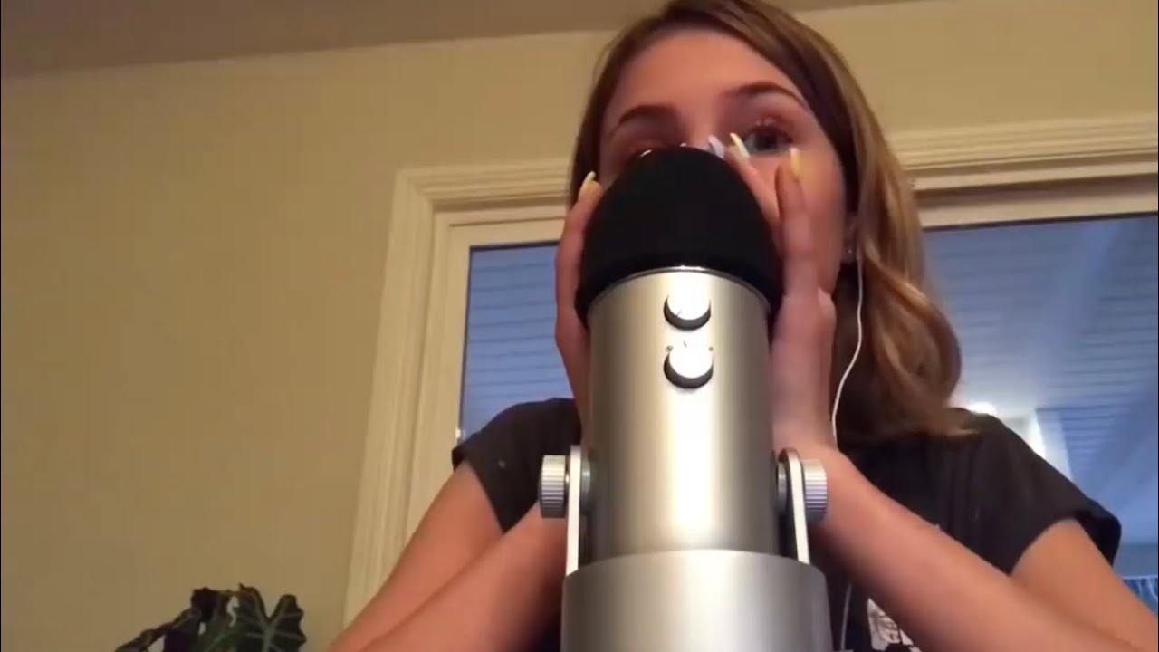 Asmr ~ Inaudible Whispers | Ear to ear | Tingly 💕🌸