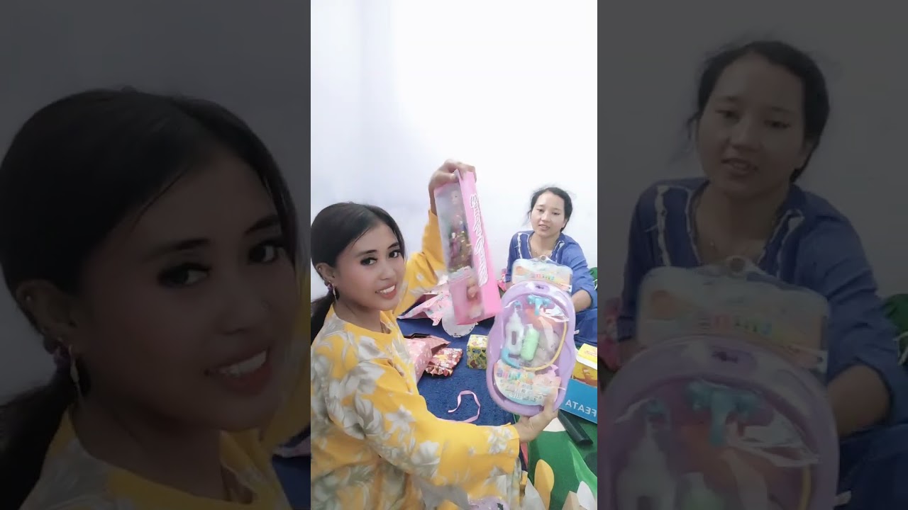 Buka kado tedhak sitennya adek Sezia, @niningpuspaayu1221