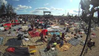 Folk on the Rocks