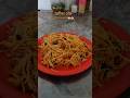 barish aur chawmein 😋 #youtubeshorts #food #vegchowmein #trending #reelitfeelit
