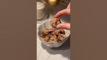 Mini chocolate chip cookies #cookies #chocolatechipcookies