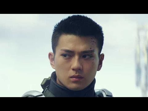 新田真剣佑、ついに操縦席へ乗り込み東京を守る！／映画『パシフィック・リム：アップライジング』日本版本予告