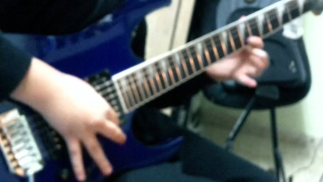 Guarda Alon pliscov - Eruption by EVH su YouTube Guarda Alon pliscov - Eruption by EVH su YouTube
