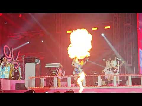 QWER 'SHOW DOWN 도굴왕 OST (Korean ver.)' ROCKATION : HOMECOMING DAY2 직캠 4k 260321 by reBirth