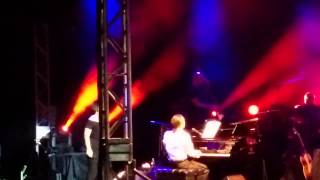 Sezen Aksu 24.06.2014 Antalya Konyaaltı Açıkhava Konseri 02 - Yeniliğe Doğru