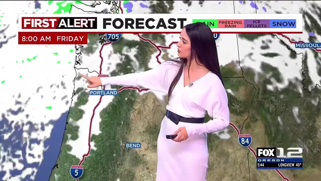 FOX 12 Oregon Thursday evening weather forecast for Portland (11/28)