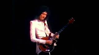 Queen - Good Old-Fashioned Lover Boy (Live in Houston: 11/12/1977) Resimi