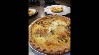 Spinach and kale, sausage, mushroom, cheese quiche is perfect for a
sunday brunch. #quiche #brunch #brunchtime #breakfast #breakfastfood
#breakfastlover ...