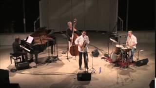 Mattia Cigalini Suona Black One