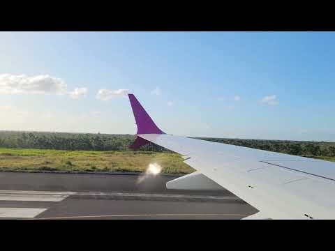 Caribbean airlines 737-8 Taxi and Takeoff @ Cheddi Jagan airport 3/3/22