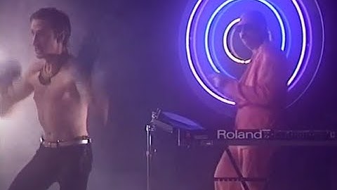 Donny Benet & Kirin J Callinan - The Edge (Official Music Video)