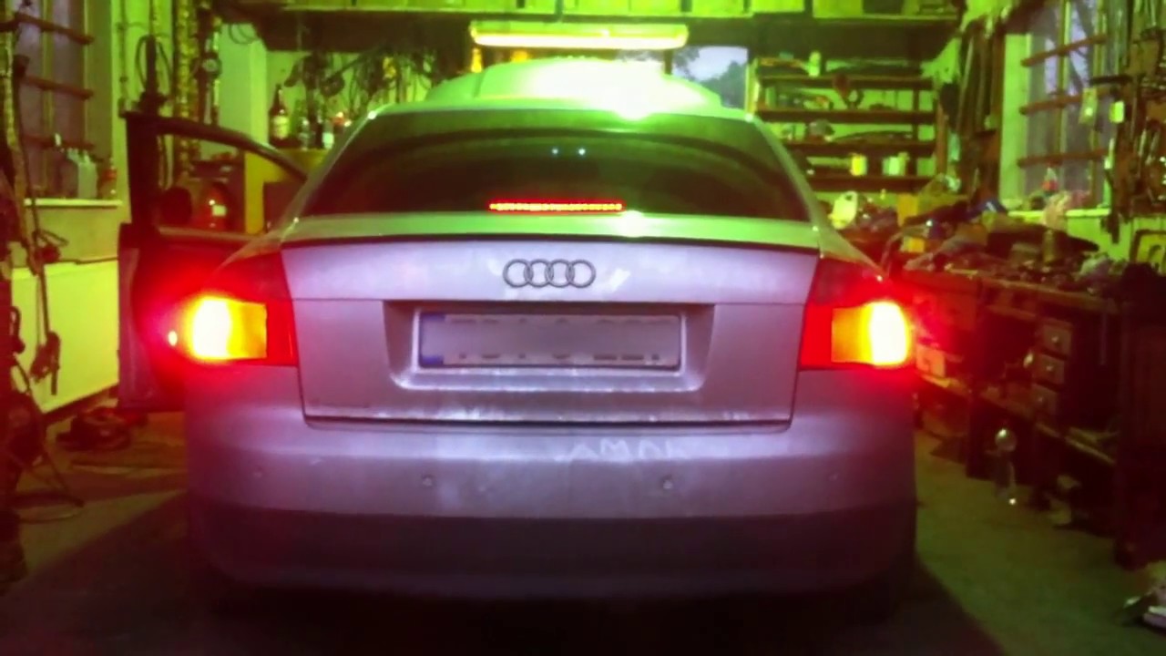 Audi A4 light - YouTube