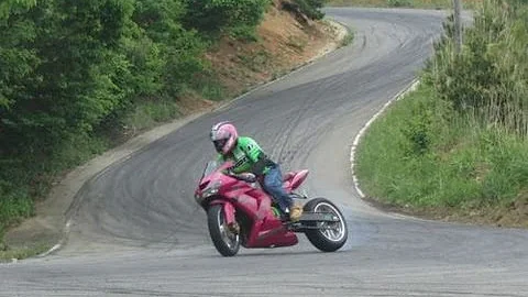 TiTo Suave mortorcycle drifting