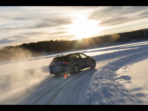 Volkswagen's Ice Driving Experience