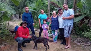 visita dos meus pais no sítio caipira do vale, nosso cachorro já está bem 🙏🏼