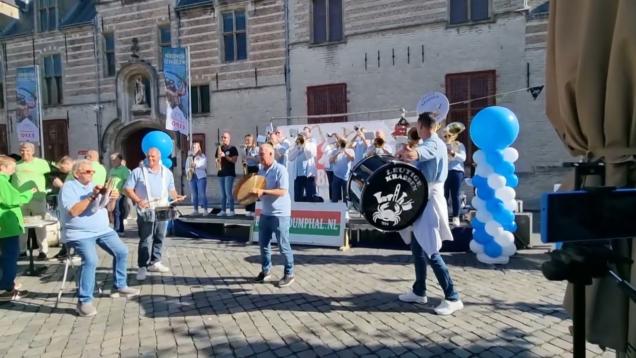 Leutigge Krabben optreden dweildag Bergen op Zoom 2025