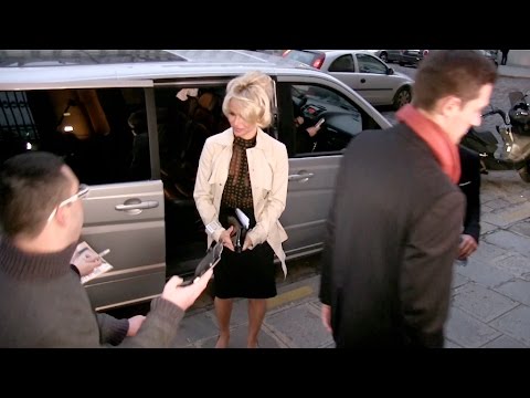 Video: Pamela Anderson stopi v protest protest