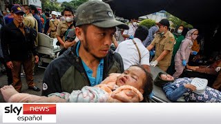 Al menos 162 muertos en Indonesia tras terremoto de magnitud 5.6