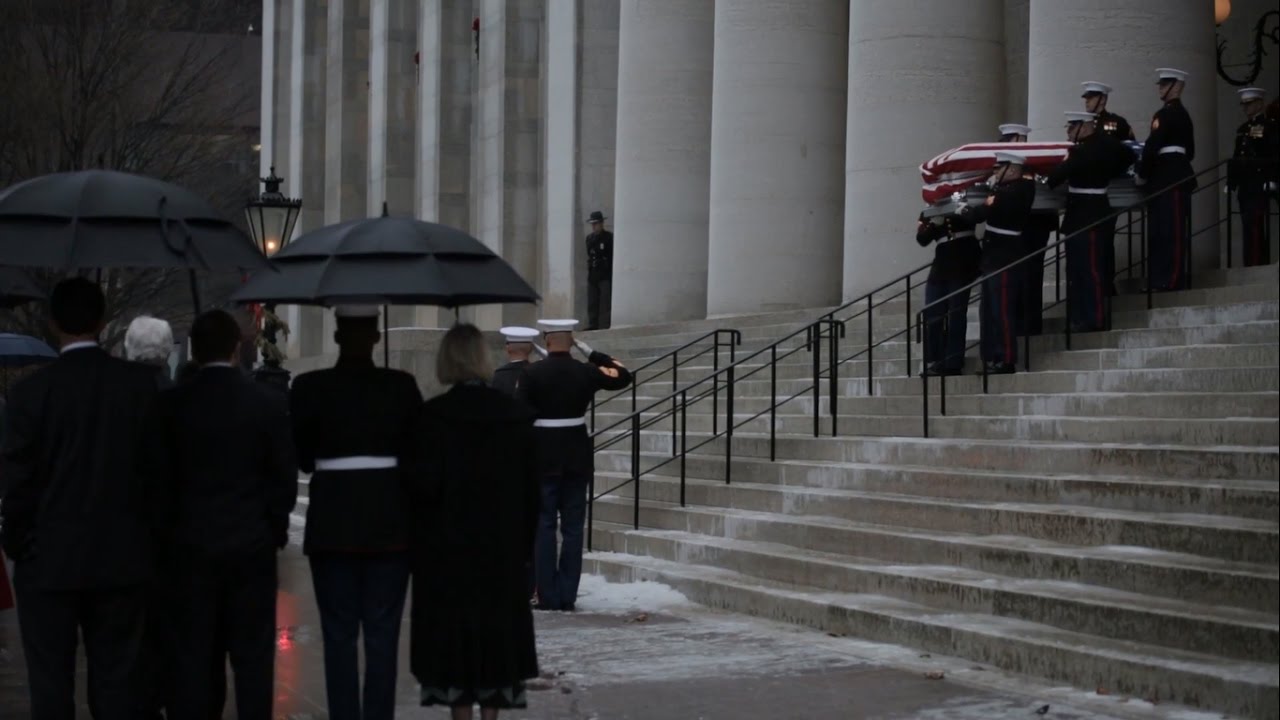 John Glenn Funeral In Ohio - YouTube