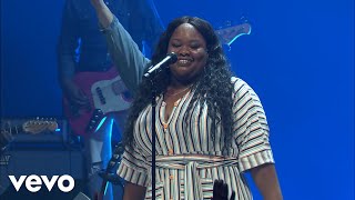 Tasha Cobbs Leonard - I&#39;m Free (Live At Passion City Church)