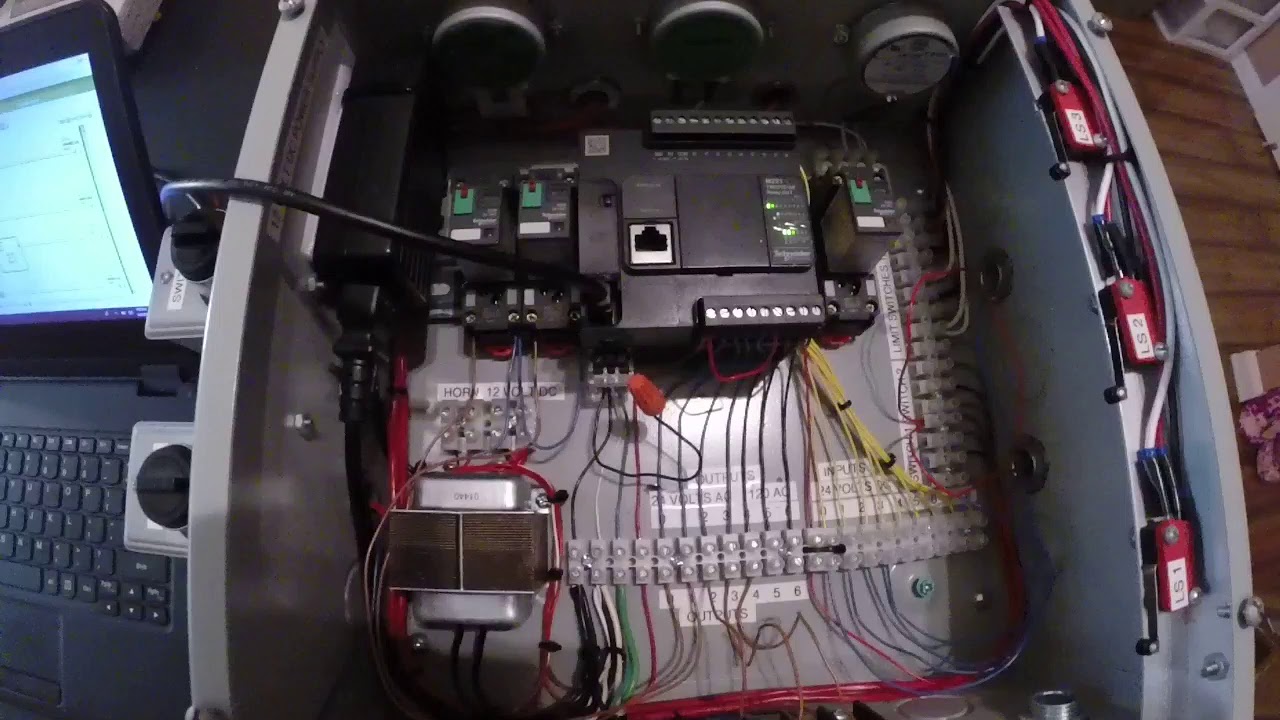 PLC FORWARD / REVERSE with OFF DELAY on my personal trainer by MR ...