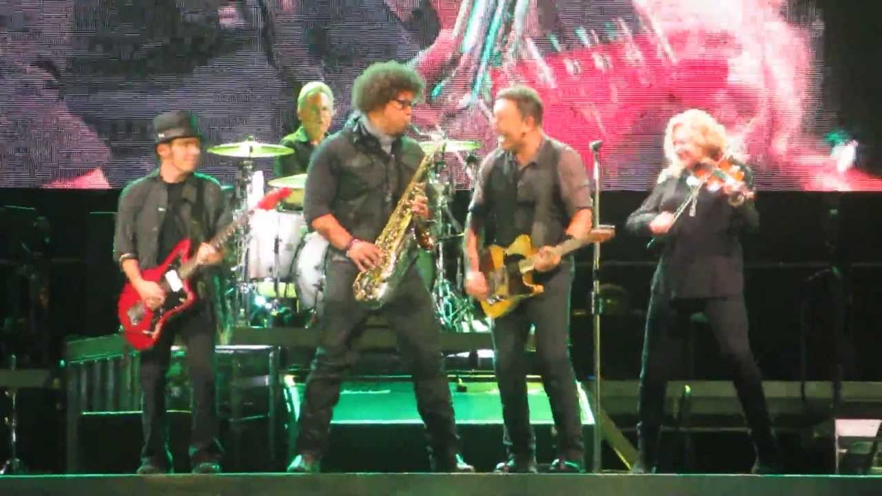 Bruce Springsteen - Cadillac Ranch, Live in Stockholm 2013[HD] - YouTube