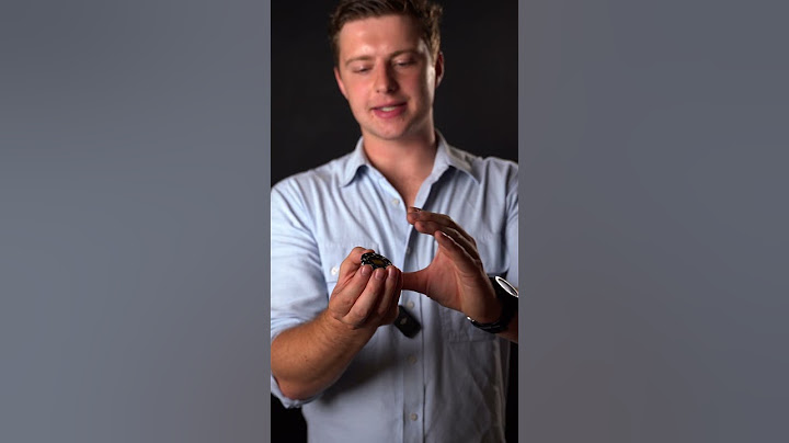 Simple Coin Vanish  #magic #magician #illusion
