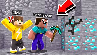 NOOB SPELER VINDT DIAMONDS In Minecraft (Survival)