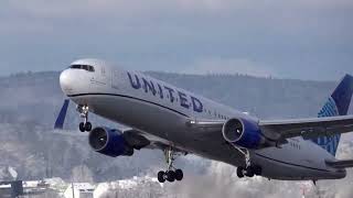 United Airlines B767-322 4K N670Ua